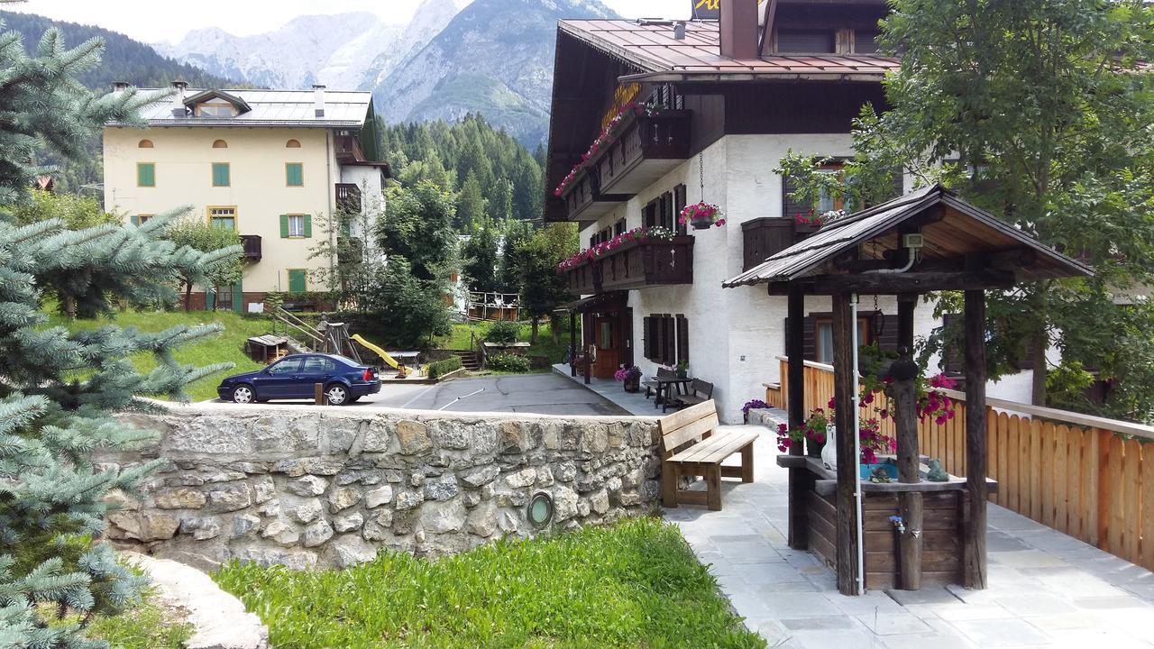 Albergo Meuble Victoria Auronzo di Cadore Exteriér fotografie